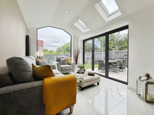 Photo 22- click for photo gallery